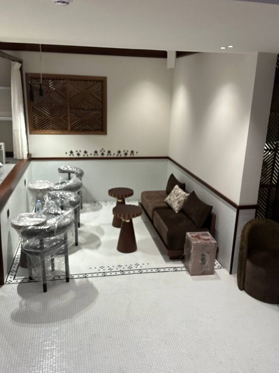 Rate Cafe • 6